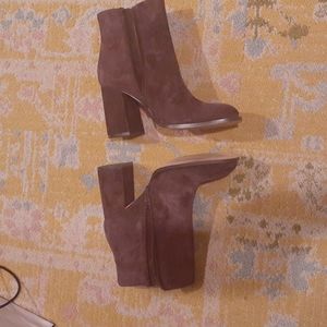 Ann Taylor suede boots